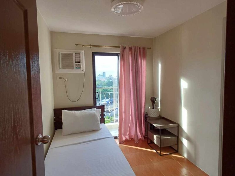 On Call Condo Cleaner